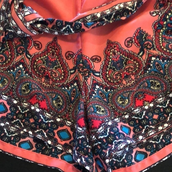 Sweet Wanderer Silky Feel Moroccan Print Tie Front Elastic Waistband Shorts S/M - Picture 8 of 10